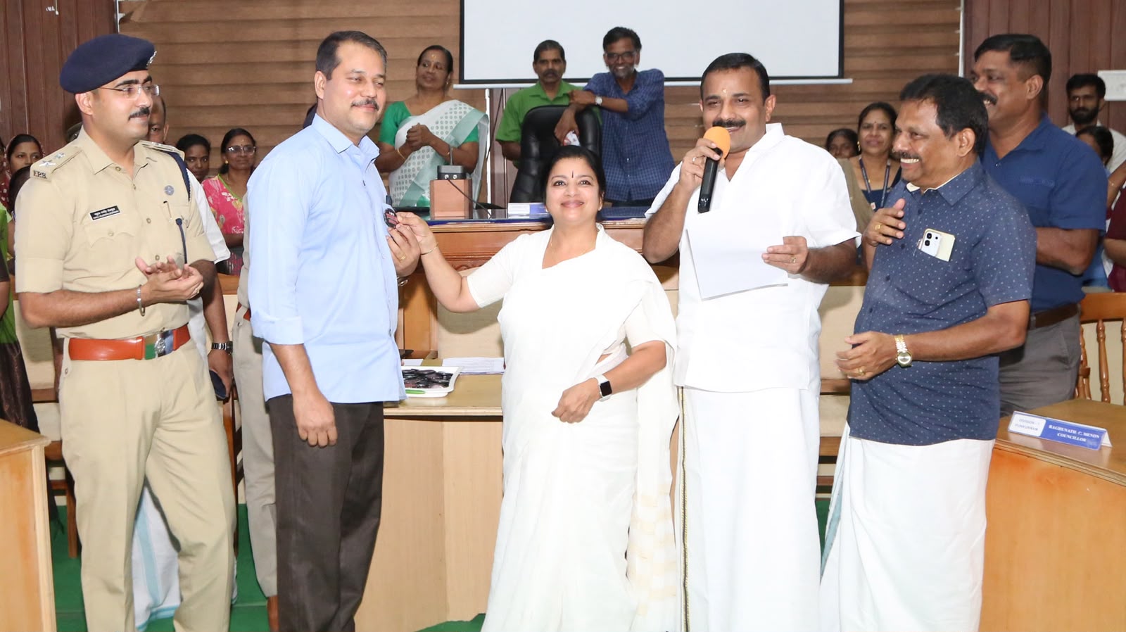 ഓപ്പറേഷൻ തൂഫാൻ ചിത്രം 1